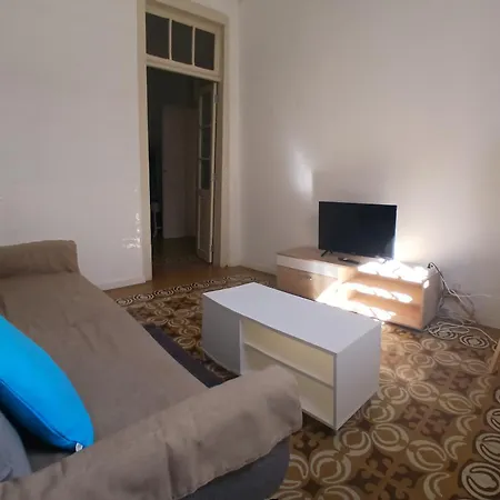 Street House Apartment